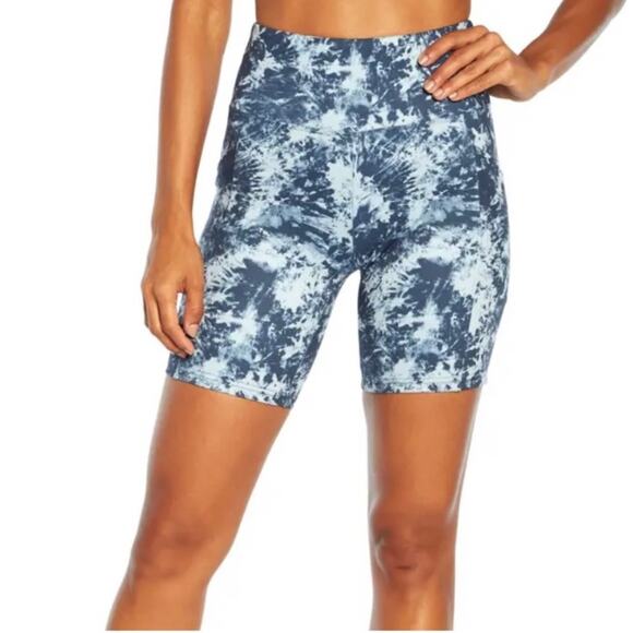 Wildfox Blue Tie Dye Pocket High Rise Bike Shorts - Size M - Picture 2 of 9